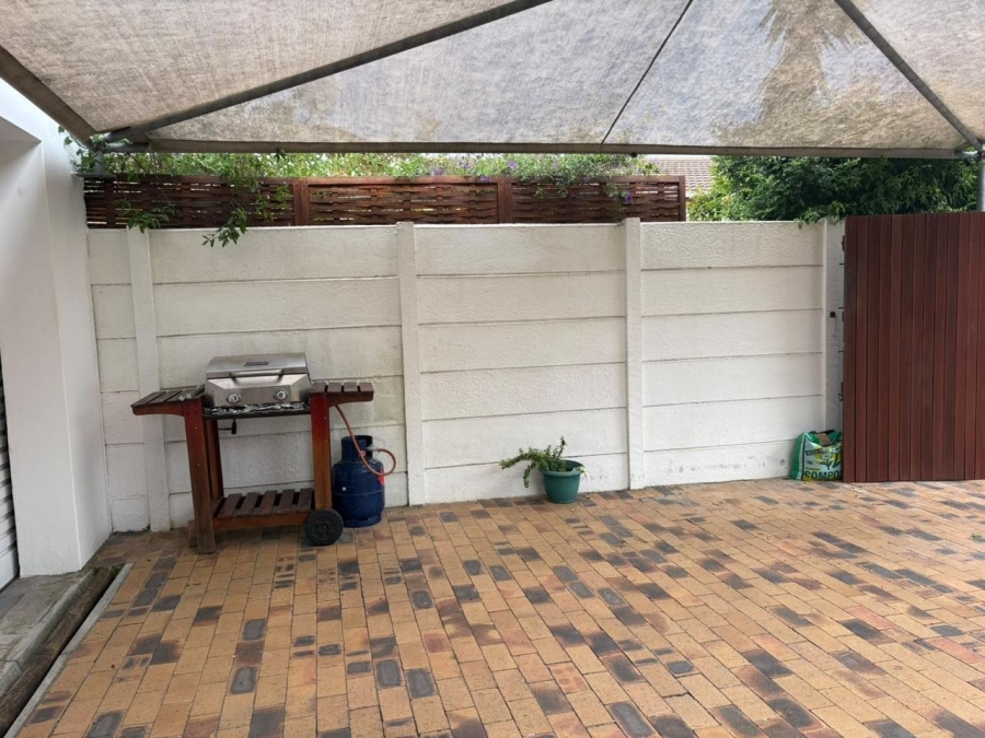 To Let 2 Bedroom Property for Rent in West Beach Western Cape